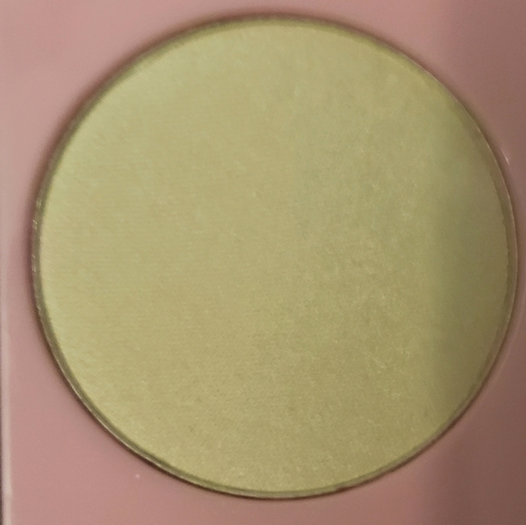 Glow highlighter - Picture 3 of 4